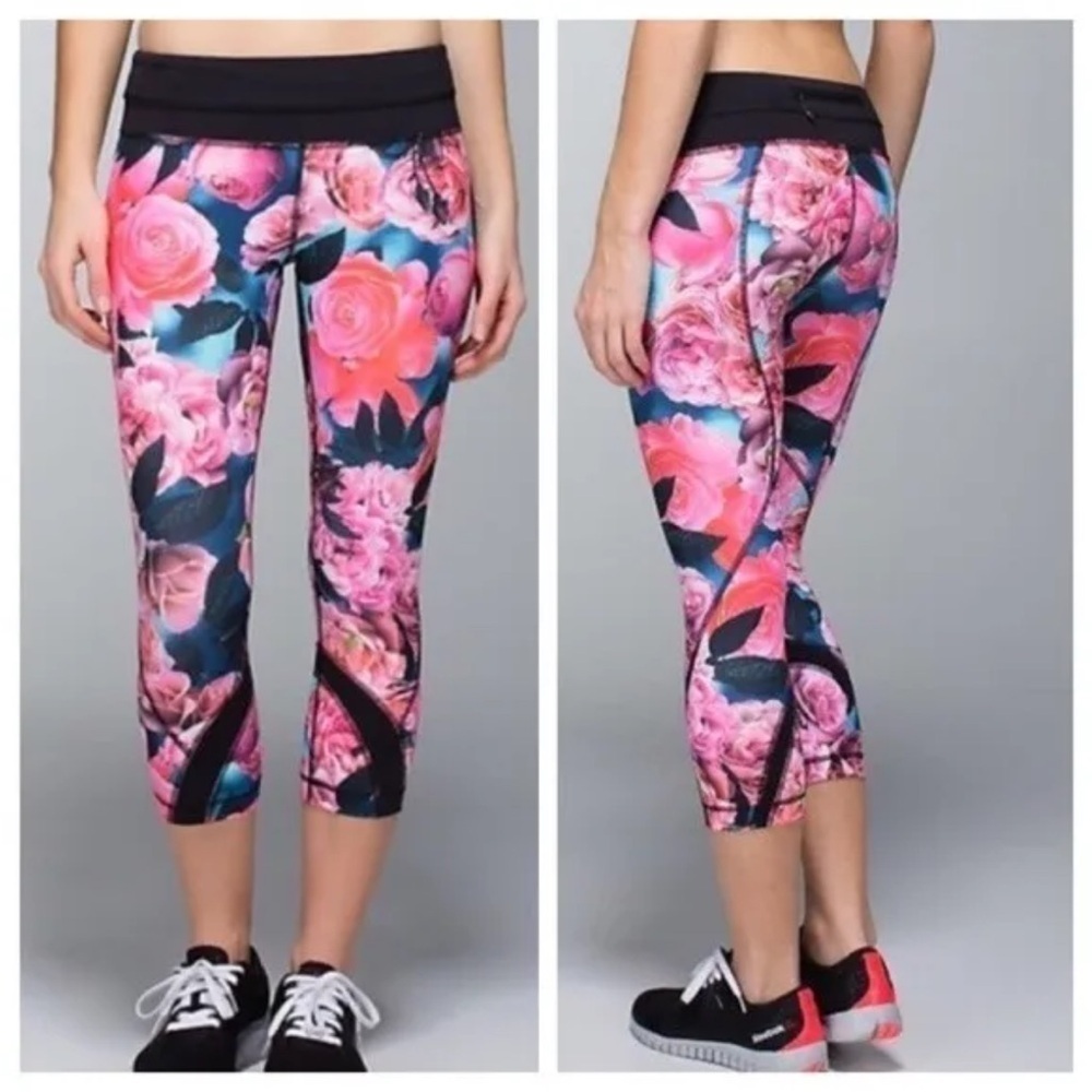 Lululemon Run: Inspire Crop II Secret Garden / Black Pink Floral Barbie Size 4